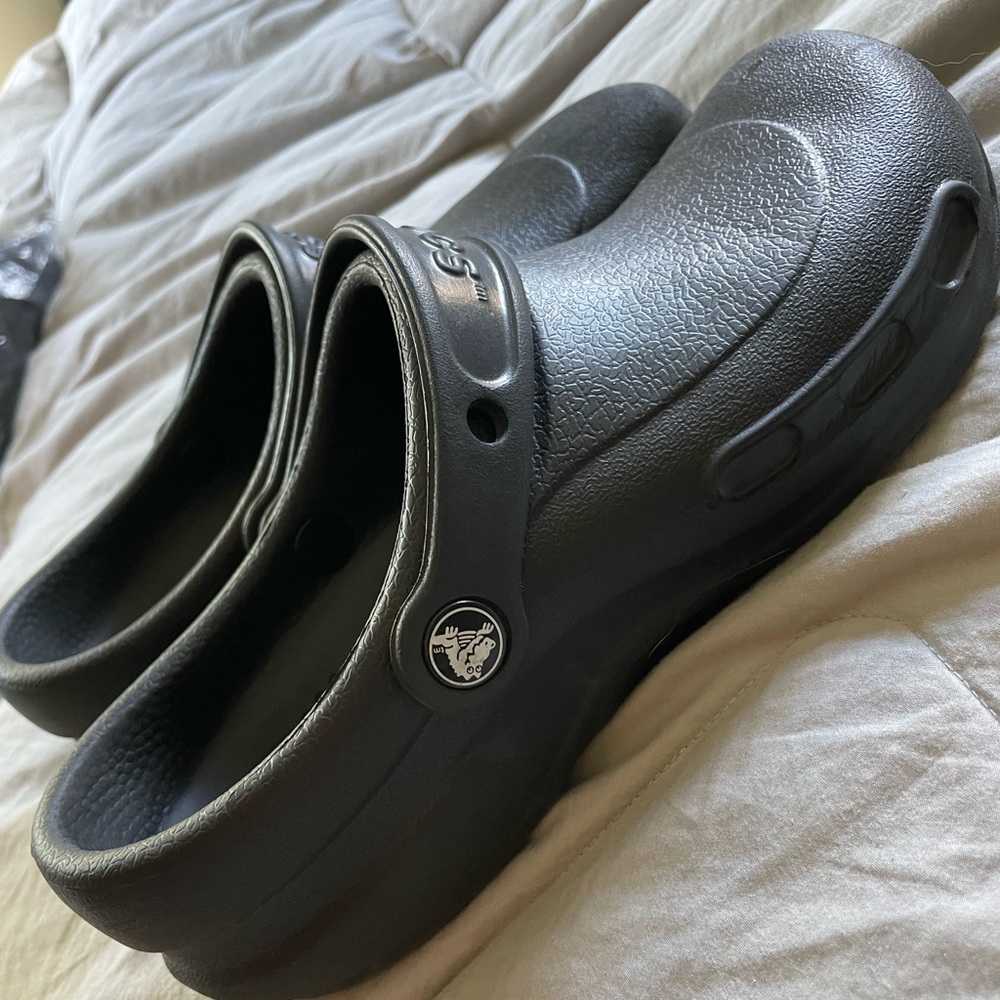 Bistro clogs like new condition